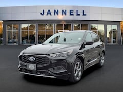 2023 Ford Escape ST-Line SUV