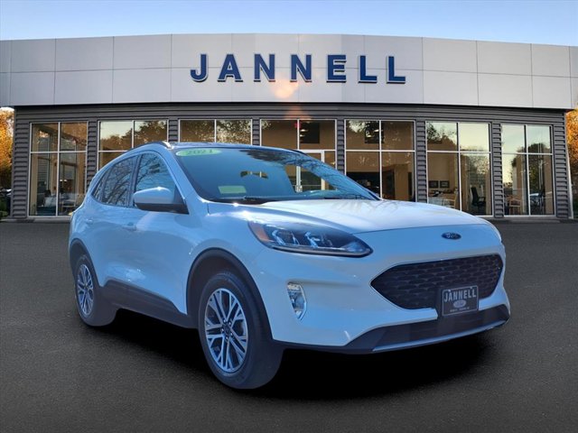 2021 Ford Escape SEL photo 3