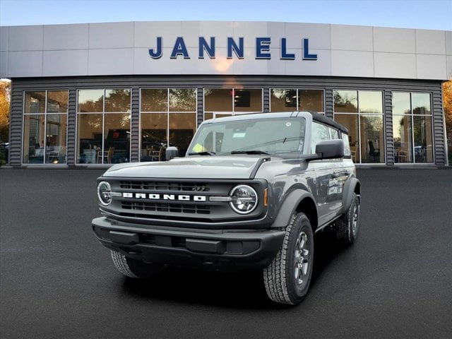 2025 Ford Bronco 4-Door Big Bend's photo