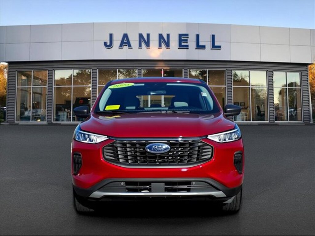 Used 2025 Ford Escape Active SUV