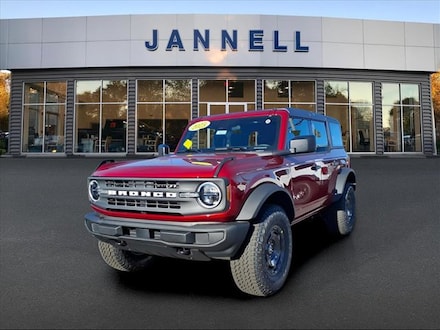 2025 Ford Bronco Base SUV