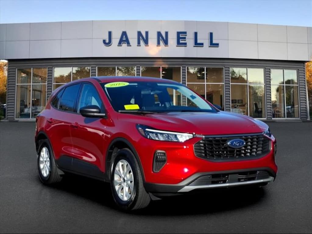 Used 2025 Ford Escape Active SUV