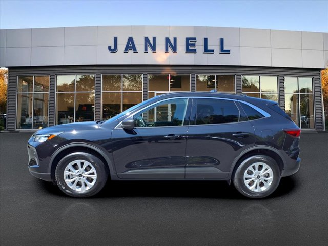 2023 Ford Escape Active photo 3