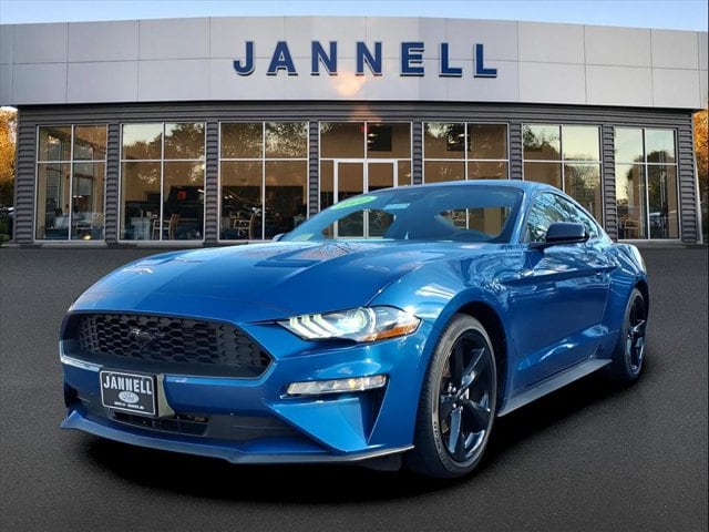 2024 Ford Mustang Dark Horse's photo