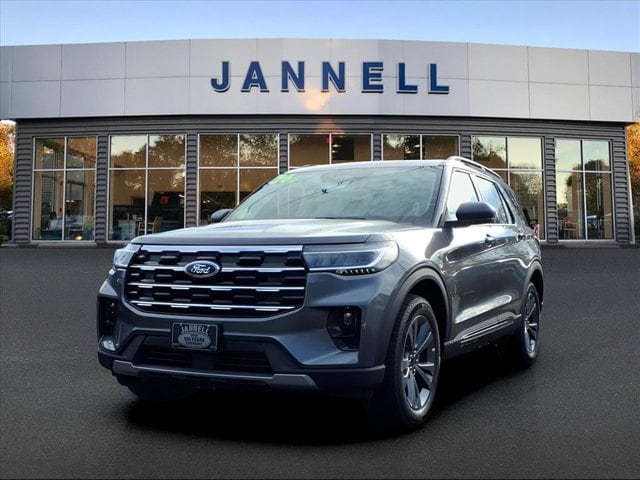2026 Ford Explorer Active's photo