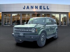 2025 Ford Bronco Outer Banks SUV