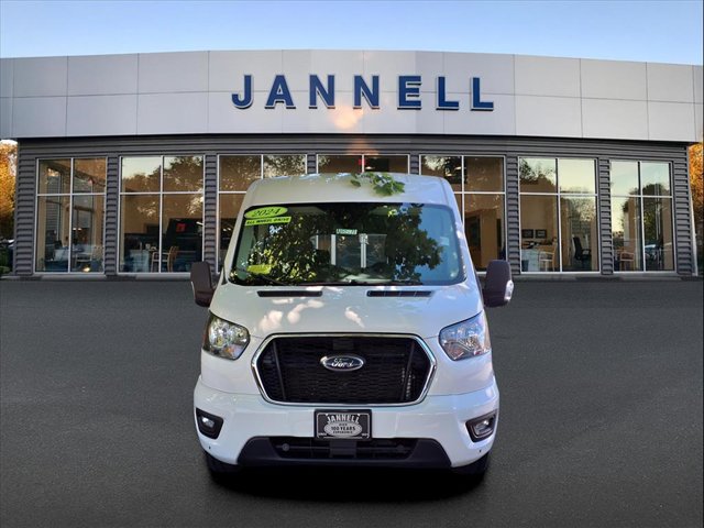 2024 Ford Transit photo 2