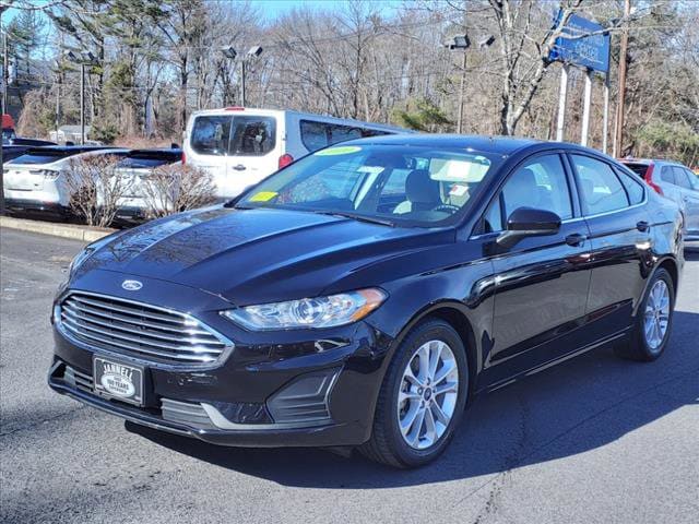 Used 2020 Ford Fusion SE with VIN 3FA6P0HD7LR121499 for sale in Hanover, MA