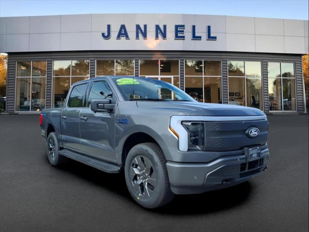 New 2025 Ford F-150 Lightning Flash TRUCK