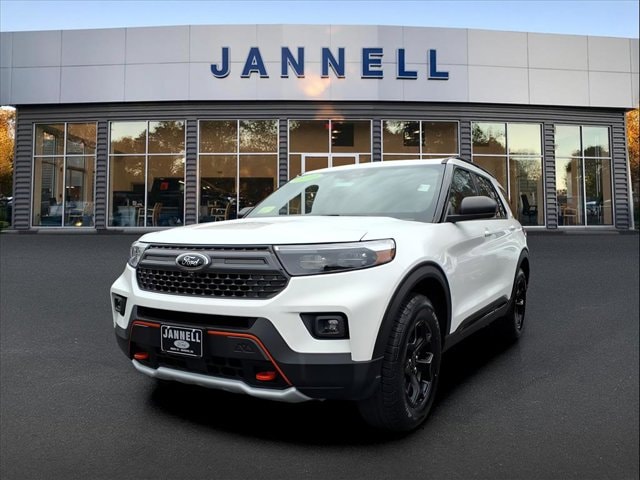 2022 Ford Explorer TIMBERLINE's photo