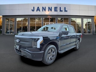 2025 Ford F-150 Lightning Flash TRUCK