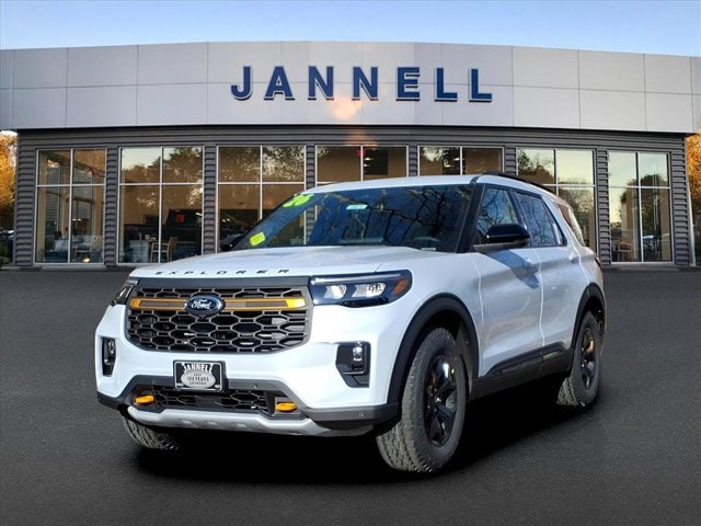 2026 Ford Explorer Tremor's photo