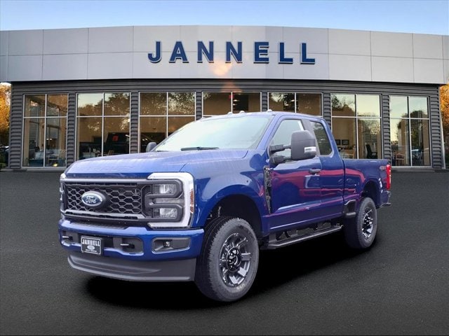 2026 Ford F-250 Super Duty XL's photo