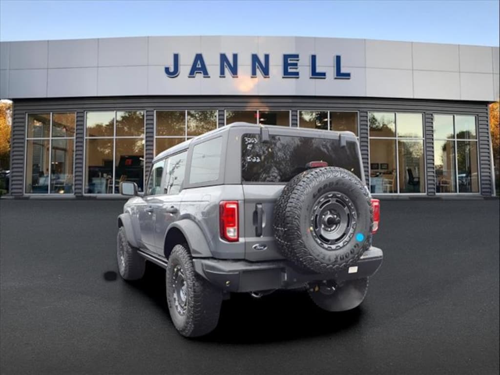 New 2025 Ford Bronco Big Bend SUV