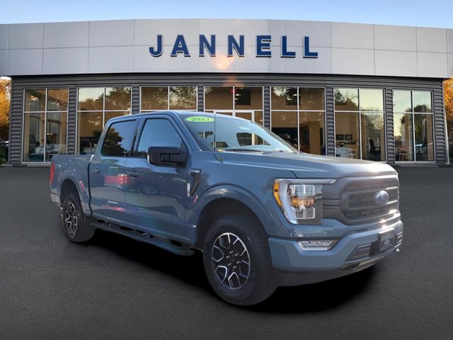 2023 Ford F-150 XLT photo 3