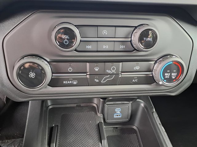 2025 Ford Bronco 4-Door Base - Photo 14