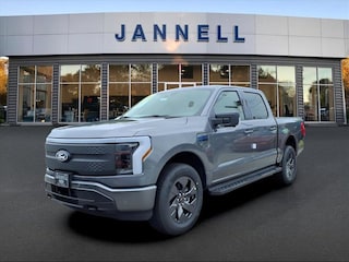 2025 Ford F-150 Lightning Flash TRUCK