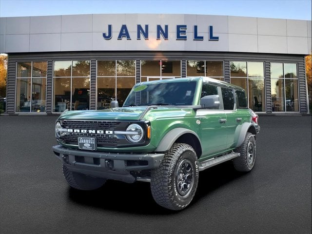 2024 Ford Bronco 4-Door Wildtrak's photo