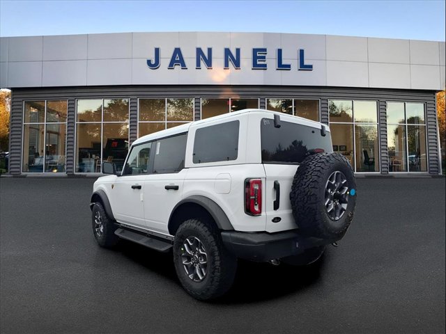 2025 Ford Bronco Badlands photo 4
