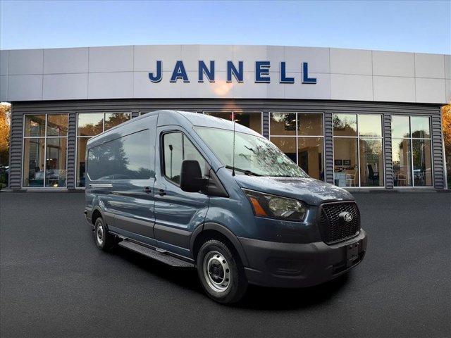 2026 Ford Transit photo 3