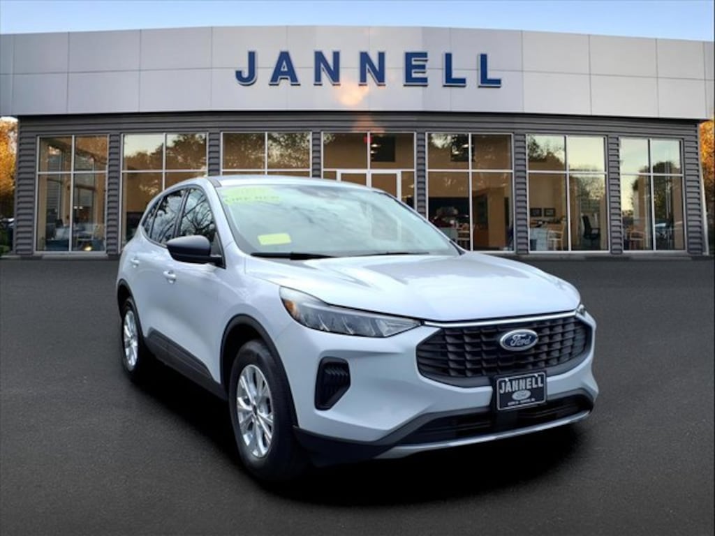 Used 2025 Ford Escape Active SUV