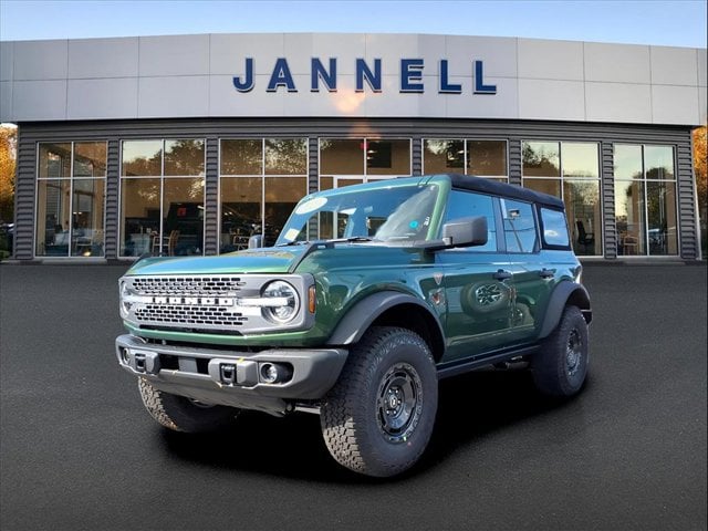 2025 Ford Bronco 4-Door Badlands's photo