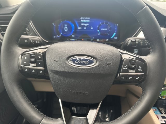 2022 Ford Escape Titanium - Photo 21