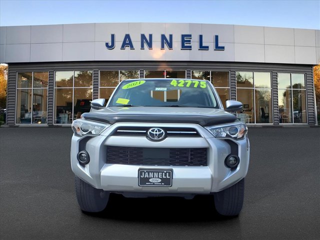 2021 Toyota 4Runner SR5 Premium photo 2