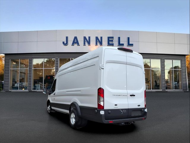 2025 Ford Transit Cargo Van photo 3