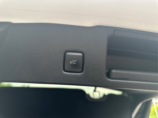 2022 Ford Escape Titanium - Photo 26