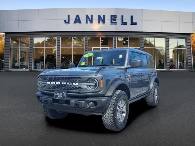 2025 Ford Bronco Badlands 4x4's photo