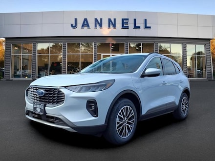 2025 Ford Escape Plug-in Hybrid SUV