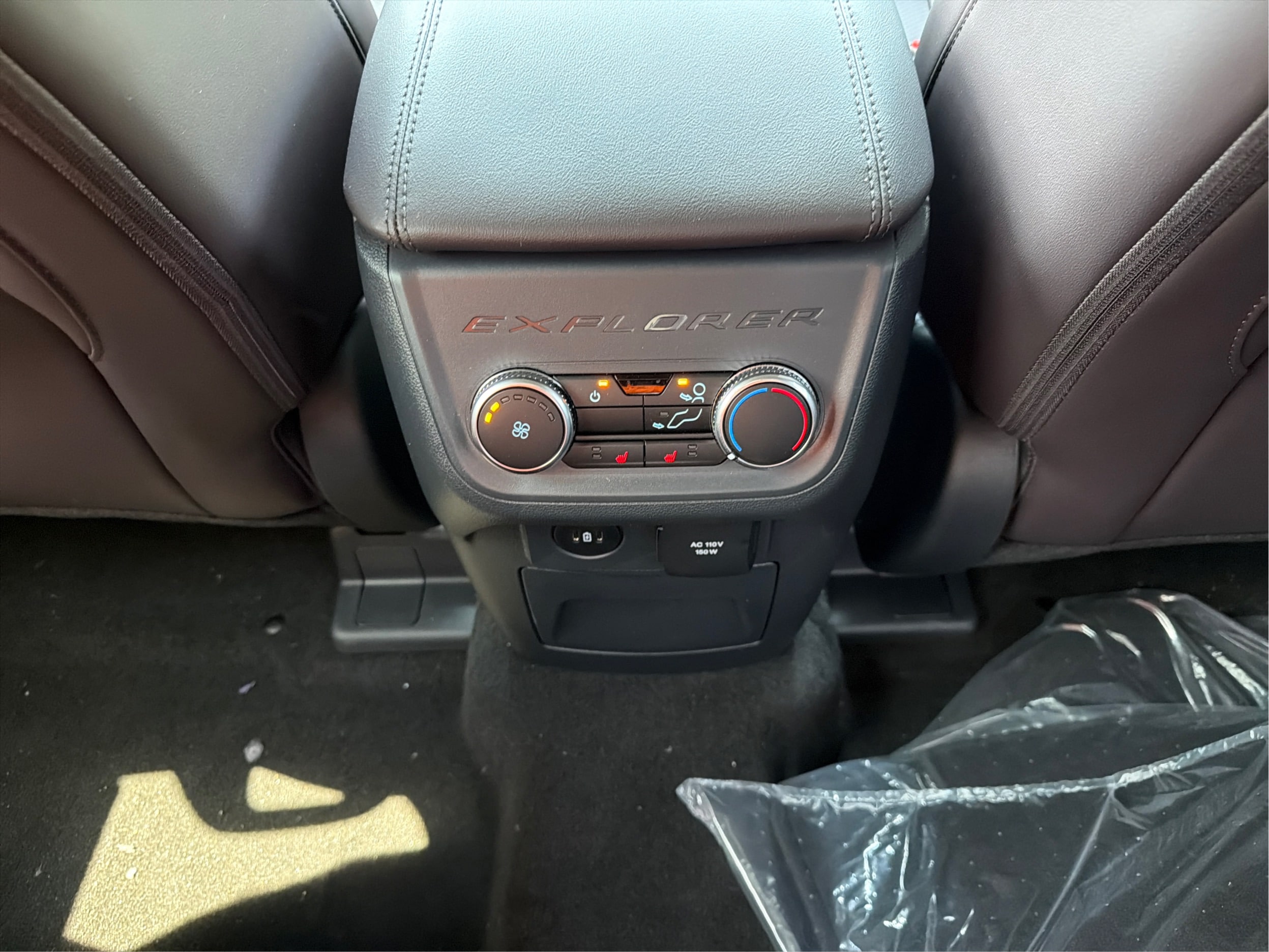 2026 Ford Explorer Platinum - Photo 22