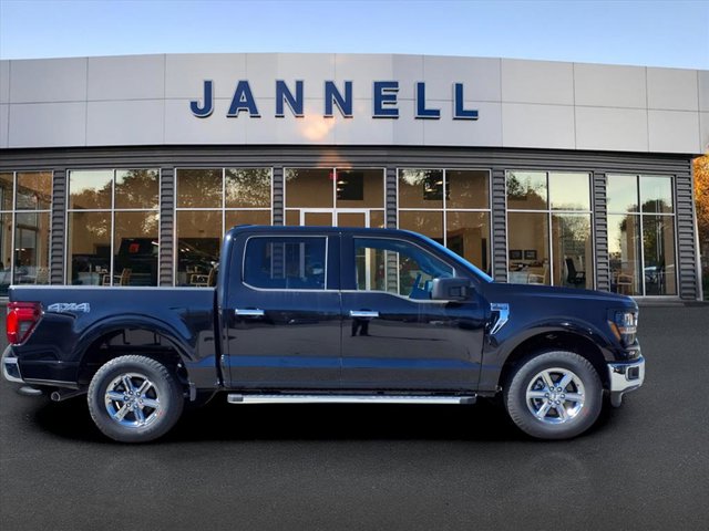 2025 Ford F-150 XLT photo 3