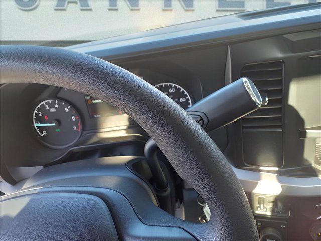 2025 Ford F-250 XL photo 3