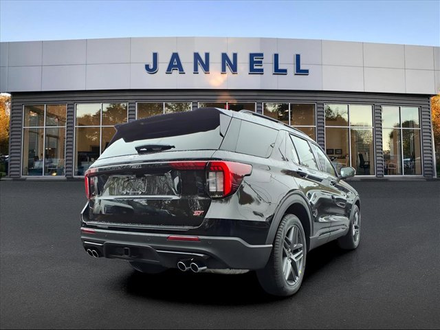 2026 Ford Explorer ST photo 2