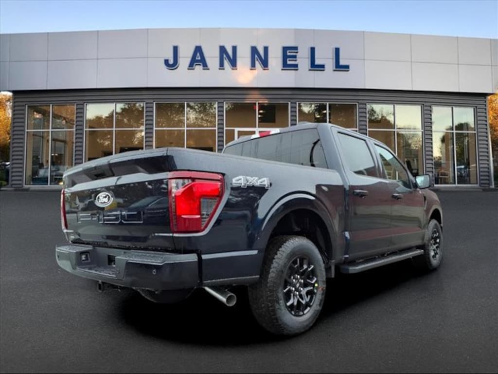 New 2025 Ford F-150 XLT TRUCK