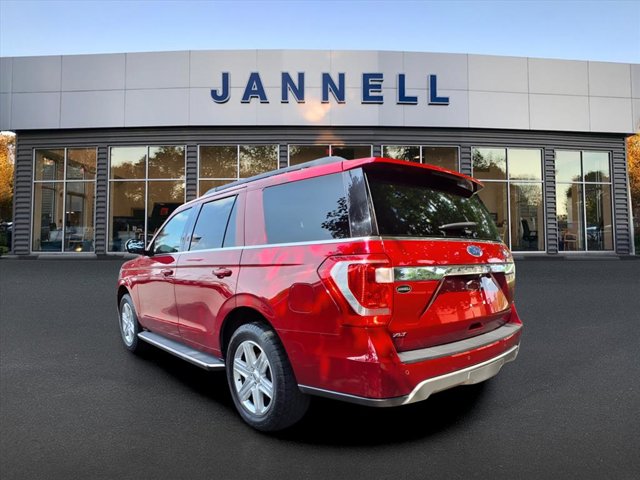2021 Ford Expedition XLT photo 4