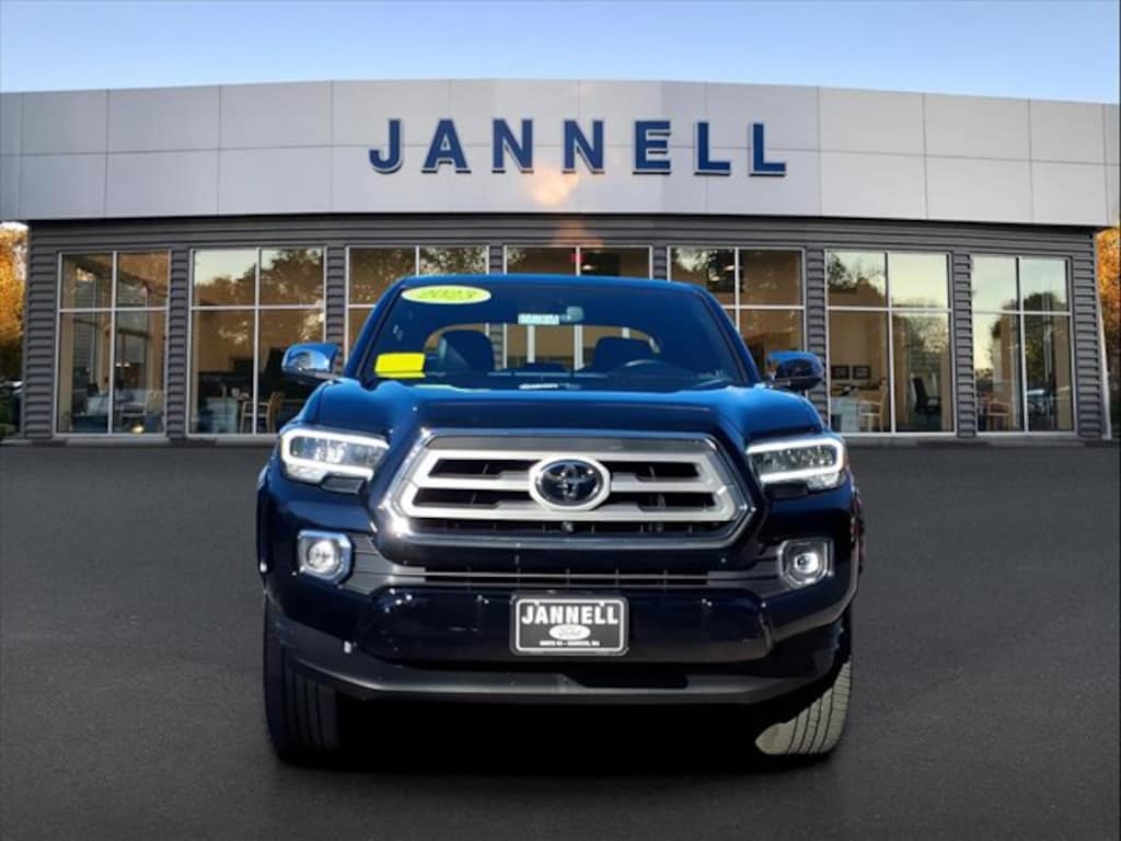 Used 2023 Toyota Tacoma Limited V6 Truck Double Cab