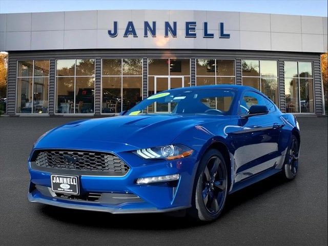 2022 Ford Mustang EcoBoost's photo