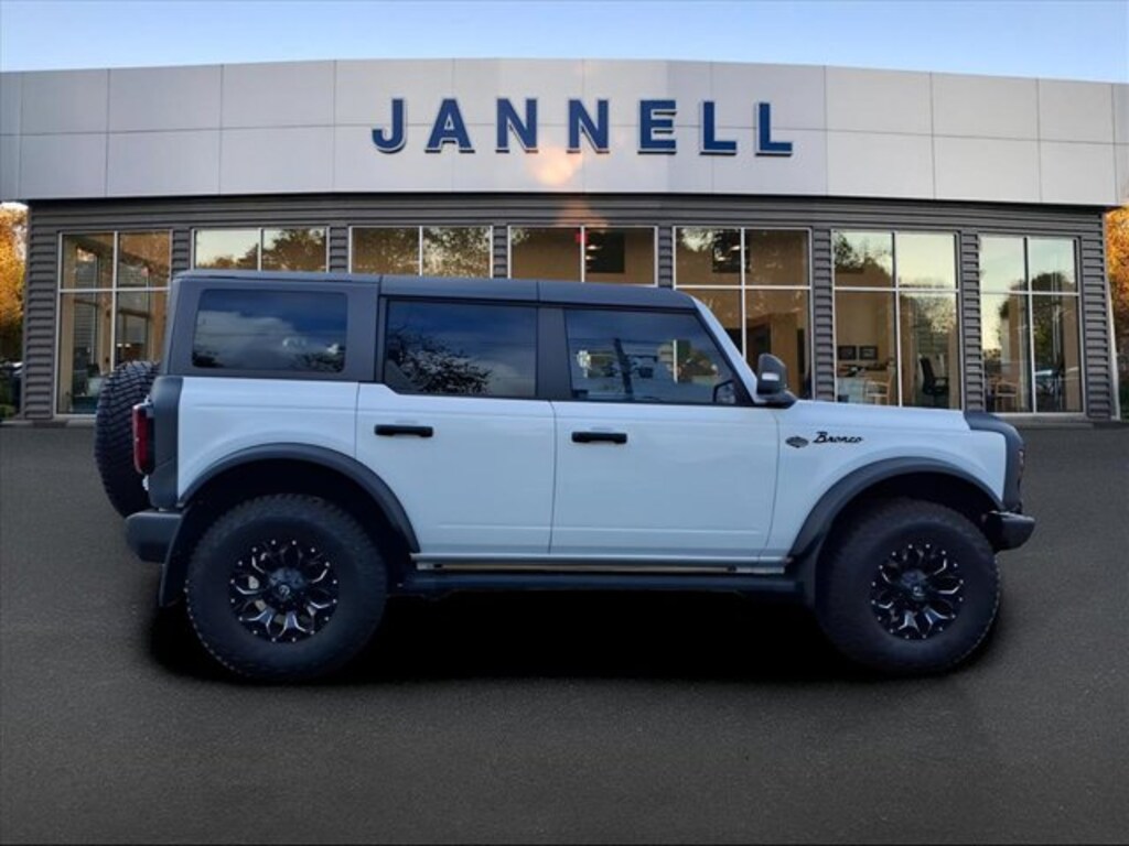 Used 2023 Ford Bronco Wildtrak SUV