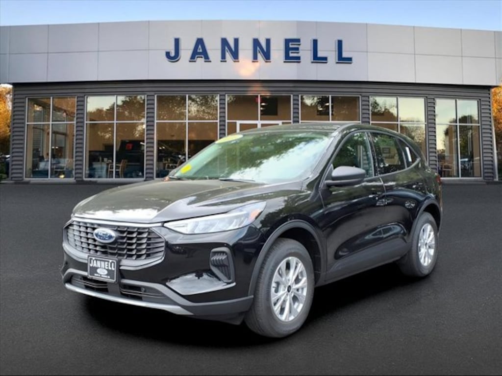 New 2025 Ford Escape Active SUV