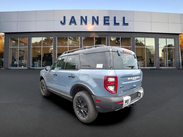 2025 Ford Bronco Sport Badlands photo 4