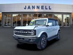 2025 Ford Bronco Outer Banks SUV