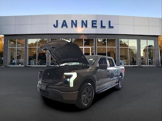 2025 Ford F-150 Lightning Flash TRUCK