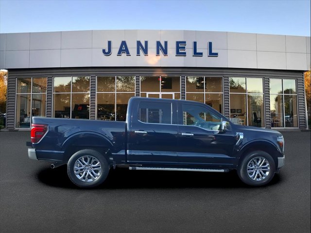 2024 Ford F-150 Lariat photo 2