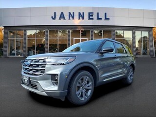2025 Ford Explorer Active SUV
