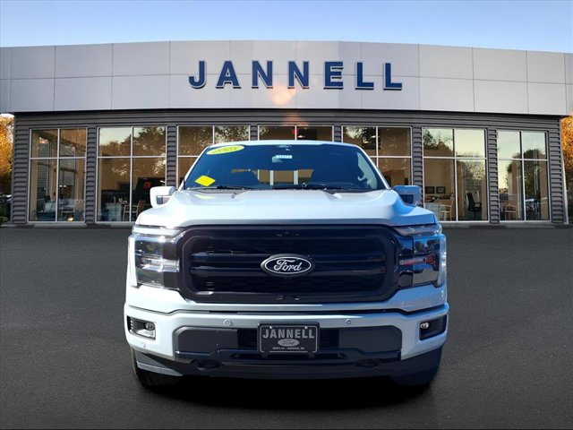 2025 Ford F-150 Lariat photo 4