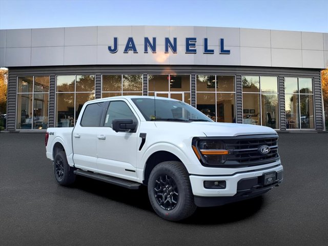2025 Ford F-150 XLT photo 2