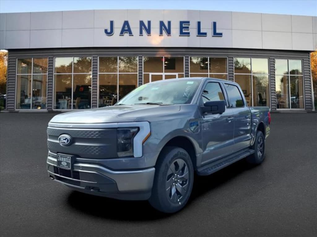 New 2025 Ford F-150 Lightning Flash TRUCK